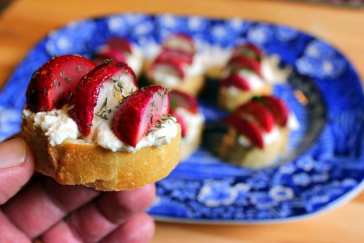 Roasted Radishes with Goat Cheese and Honey Recipe