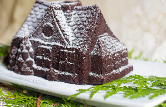 Gingerbread Cake made in a Nordic Ware gingerbread house Bundt pan. :  r/ChristmasBakes