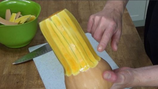 How To'sday: How to Peel & Cut Up a Butternut Squash – 30 Pounds of Apples