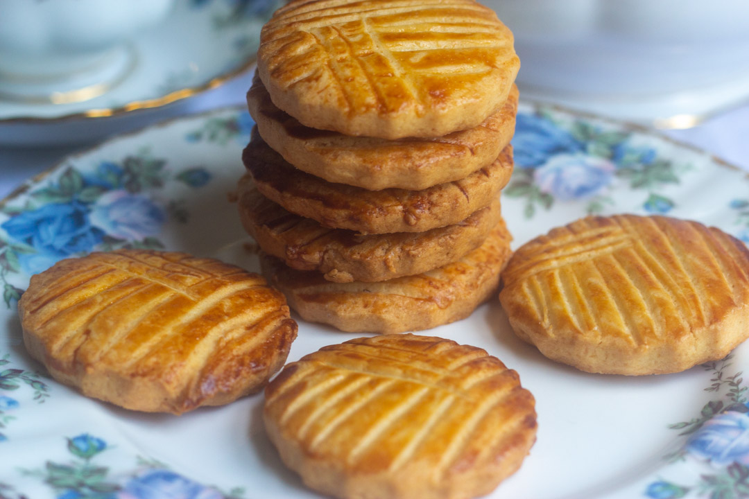 Sablés Bretons Cookies (French Salted Butter Cookies)